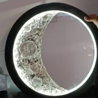 اینه ماه و تابلو ماه