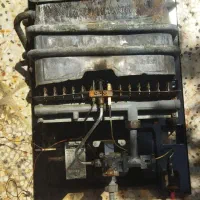 آبگرمکن دیواری و اجاق گاز