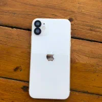 گوشی ایفون ۱۱
