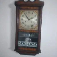 ساعت دیواری  چوبی اصل قدیمی