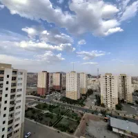 فروش واحد ۲ خواب کوزو ۵ بلوک بالا موقعیت تاپ/فوری