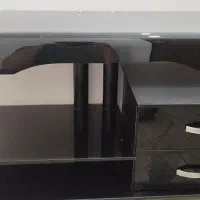 میز تلویزیون اولتیمات سالم و تمیز