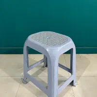 چهار پایه پلاستیکی ناصر پلاستیک