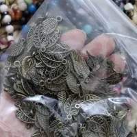خرجی کار زیورآلات دستبند  اکسسوری دست‌ ساز بدلیجات|بدلیجات|شیراز, شهرک ایثار|دیوار