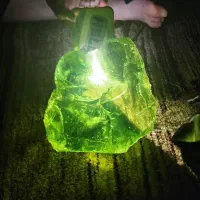 سنگ زبرجد|جواهرات|شیراز, اصلاح‌نژاد|دیوار