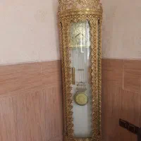 ساعت برنز ایستاده