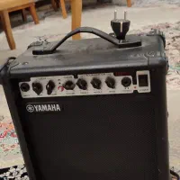 گیتار الکتریک آریا مدل STG اصل کره با آمپلی فایر|گیتار، بیس، امپلیفایر|سنندج, |دیوار