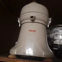 آبمیوه گیری چودن تمیز با سرخ کن دلونگی