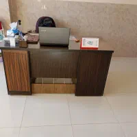 میز اداری در حد نو مخصوص دفتر کار و مطب