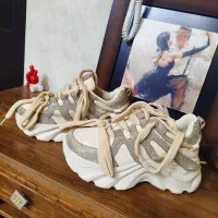 کفش اسپرت نگین دارآکبند