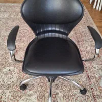 صندلی چرخدار جک دار