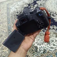 دوربین عکاسی کنون 750