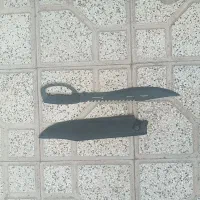 چاقو کوهستان وبیابان گردی تیغه فولادی قلاف چرم