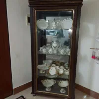 گنجه تمیز ومرتب شیشه هاسالم رایگان