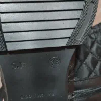 چکمه کاپشنی بلند|کیف، کفش، کمربند|آستانه اشرفیه, |دیوار