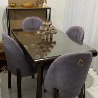 میز و ‌صندلی غذاخوری چهارنفره