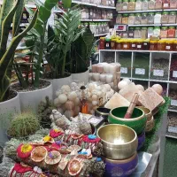 کارمند آقا جهت کار در عطاری|استخدام بازاریابی و فروش|تهران, تهرانپارس غربی|دیوار