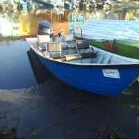 قایق.موتور و لوازم جانبی|قایق و سایر وسایل نقلیه|بندر انزلی, میان پشته|دیوار