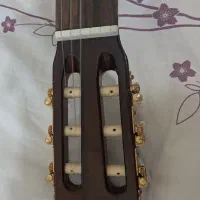 گیتار یاماها  c70