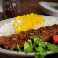 استخدام تخته کار رستوران شاطر عباس