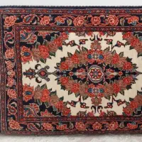 پشتی دستبافت بیجار|پشتی|زنجان, |دیوار