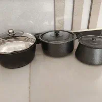 چند عدد قابلمه|ظروف پخت‌وپز|سنندج, |دیوار