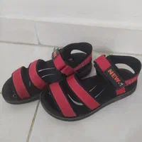 صندل بچه گانه|کیف، کفش، کمربند|رشت, دباغیان|دیوار