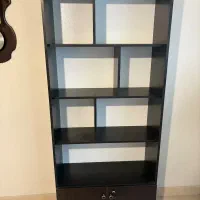 کتابخانه در حد نو