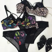 انواع لباس های زیر زنانه|لباس|سمنان, |دیوار