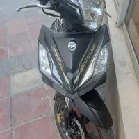 لاکی 185