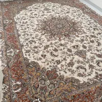 یک عددفرش ۱۲متی