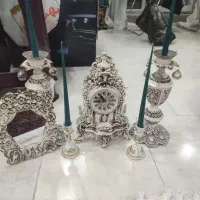 ساعت رو میزی و جا شمعدونی