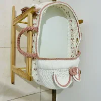 گهواره نوزاد نو نو بسیار شیک و تمیز|تخت و صندلی بچه|نسیمشهر, |دیوار