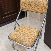 صندلی تاشو فلزی