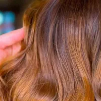 آرایشگاه زیبایی زنانه ارائه کلیه خدمات زیبایی
