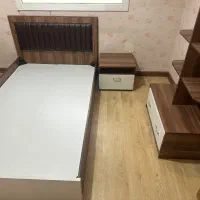 سرویس تخت و کتابخانه آپادانا