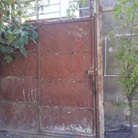 در حیاط سالم ۲مترو نیم