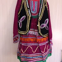 لباس محلی نومخمل