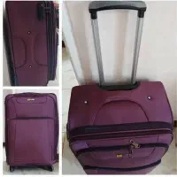 چمدان متوسط درحد نو