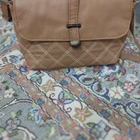 ۵عدد کیف در حد نو به فروش می‌رسد|کیف، کفش، کمربند|زرقان, |دیوار