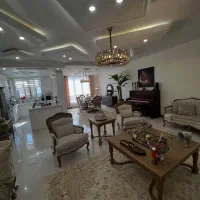 دیباجی-پارک135متر3خ-2پارکینگ-فول-نوسازی