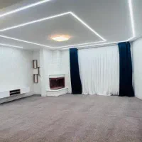 فروش آپارتمان صدرا/املاک اکسین/جدبابایی