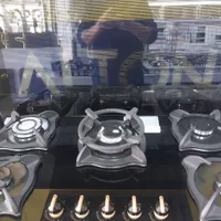 شیشه پشت اجاق گاز