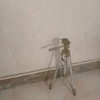 پای دوربین|دوربین عکاسی و فیلم‌برداری|قدس, شهر‌قدس|دیوار