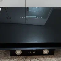 هود داتیس|هود|اسلام‌شهر, باغ فیض|دیوار