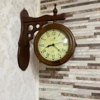 ساعت درحد نو و تمیز