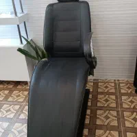 صندلی اصلاح|آرایشگاه و سالن‌های زیبایی|درگزین, |دیوار