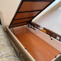 تخت باکس همراه با تشک خوشخواب نو و تمیز/تختخواب