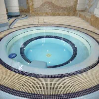 خدمات استخر