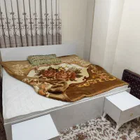 تخت خواب دونفره (۲ متر له دو متر)|تخت و سرویس خواب|سنندج, |دیوار